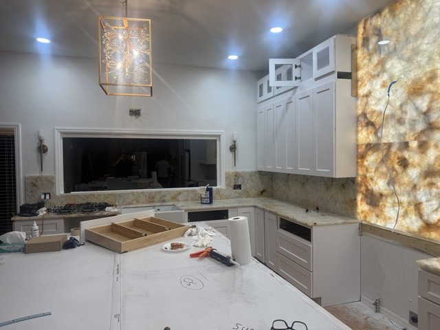 Kitchen countertop and backsplash installation
